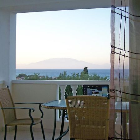 Pouliezos Koklanis Zante Apartments อาลีเกส ภายนอก รูปภาพ
