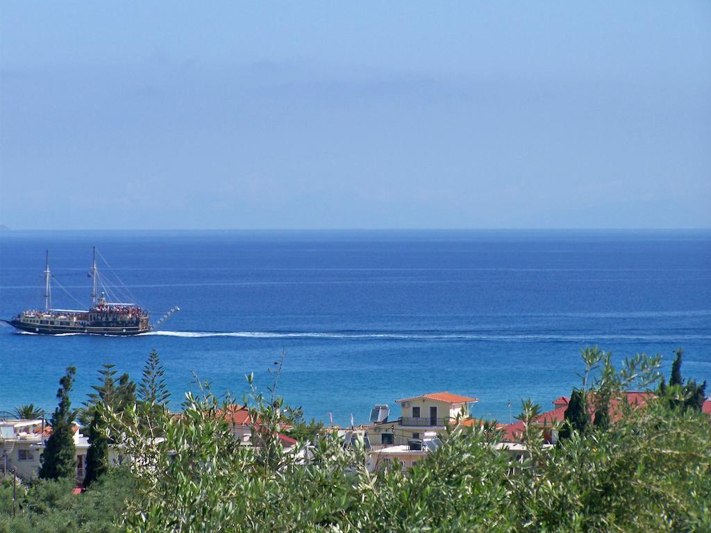 Pouliezos Koklanis Zante Apartments อาลีเกส ภายนอก รูปภาพ